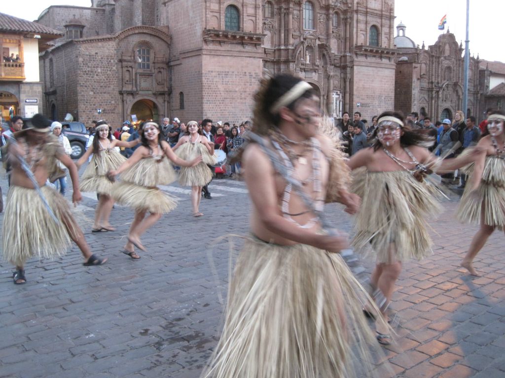 Défilé folklorique à Cusco